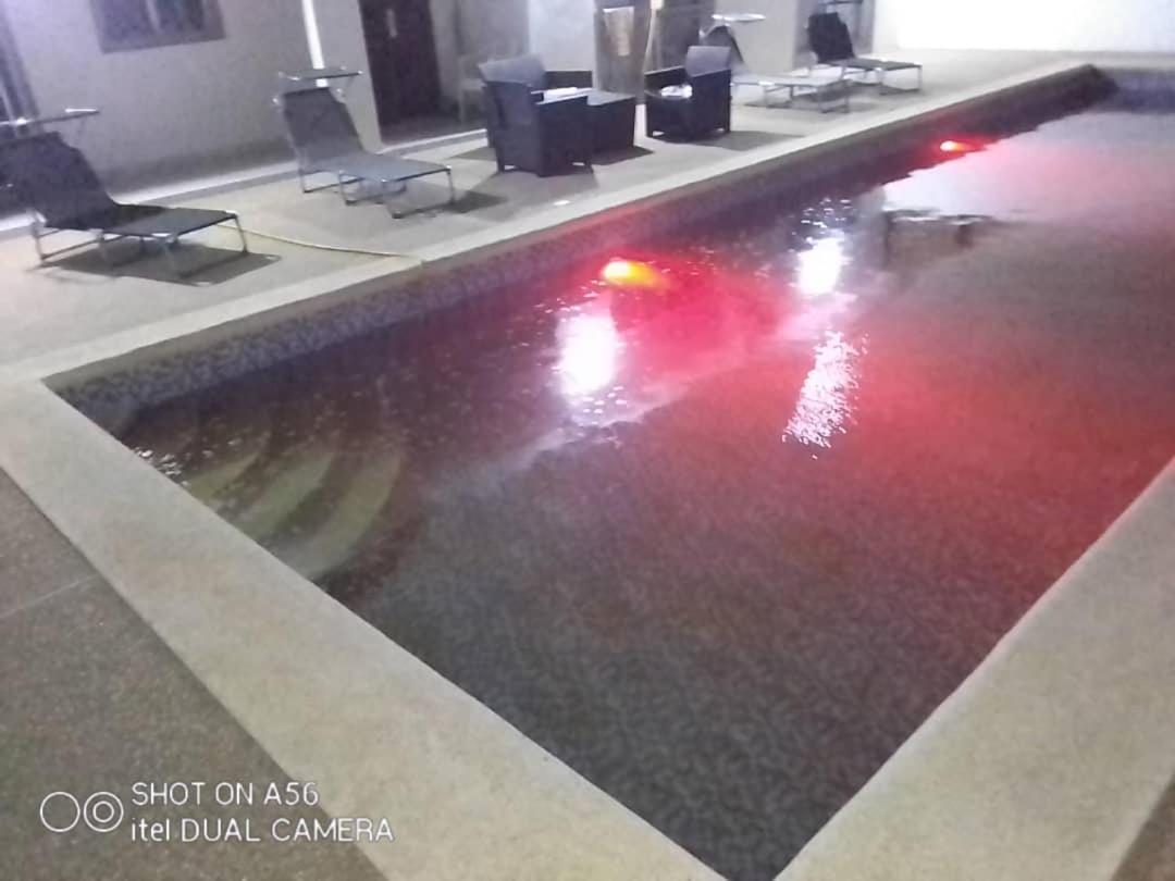 Villa Diambars Sali Tap Ngoại thất bức ảnh